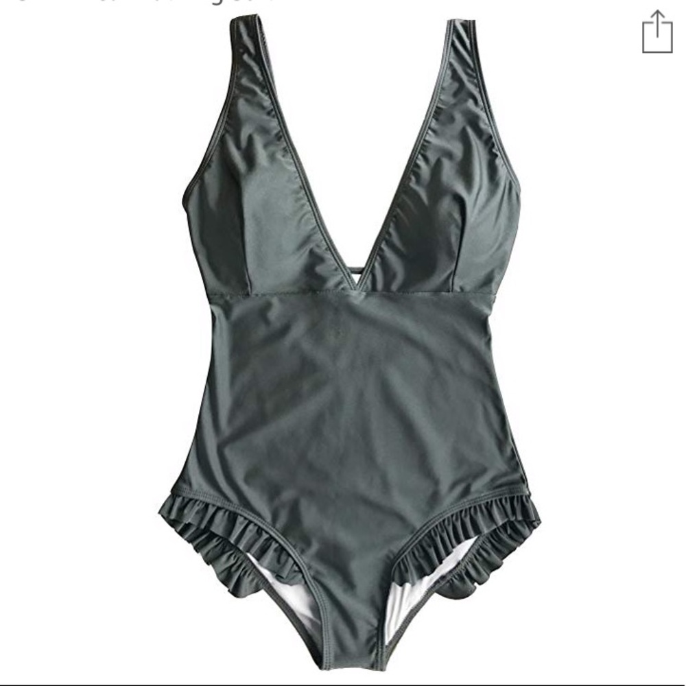 CUPSHE swimsuit